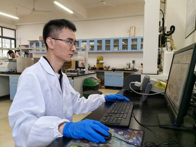 科教融合潤物無聲，潛精研思助力雙碳 材料科學(xué)的創(chuàng)新引擎